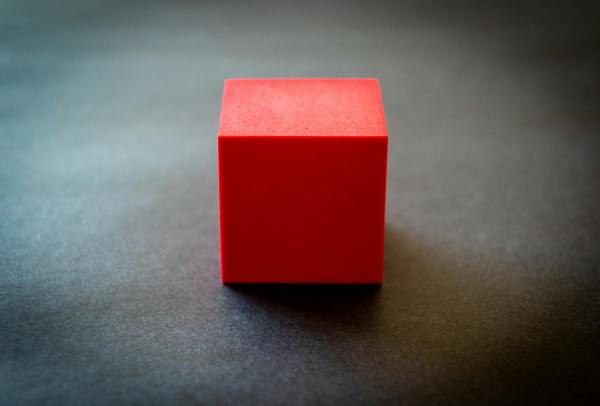 red cube